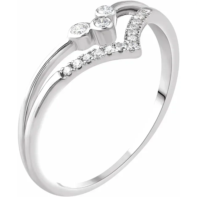 14K White 1/10 CTW Diamond "V" Ring-