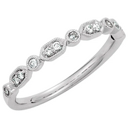 14K White 1/8 CTW Diamond Ring-