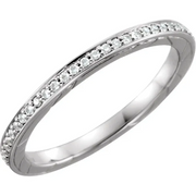 14K White 1/8 CTW Diamond Anniversary Band-
