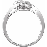 10K White 1/10 CTW Diamond Heart Promise Ring-