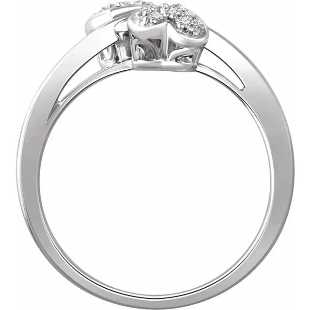 10K White 1/10 CTW Diamond Heart Promise Ring-
