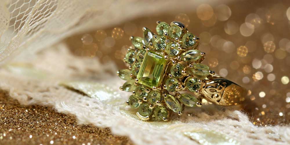 peridot ring