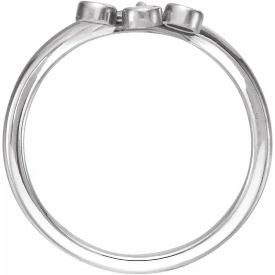 14K White 1/5 CTW Diamond Three-Stone Fringe V Ring