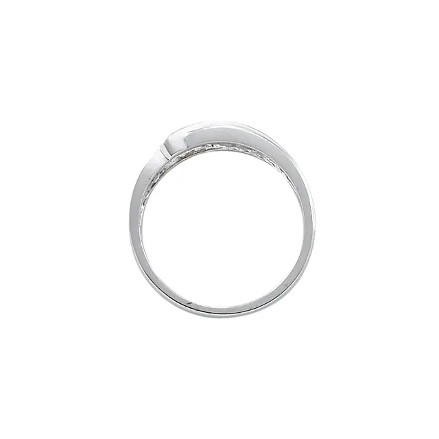 14K White 1/4 CTW Diamond 5-Stone Band-11.00(aproximate standard size)-