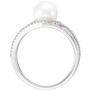 14K White Freshwater Cultured Pearl & 1/8 CTW Diamond Ring