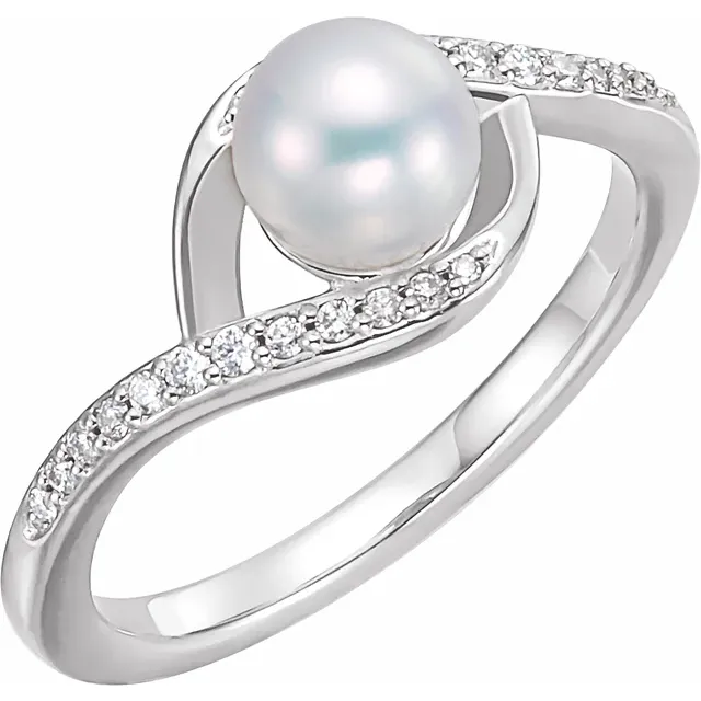 14K White Freshwater Cultured Pearl & 1/8 CTW Diamond Ring-