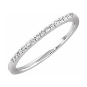 14K White 1/8 CTW Diamond Anniversary Band Size 6