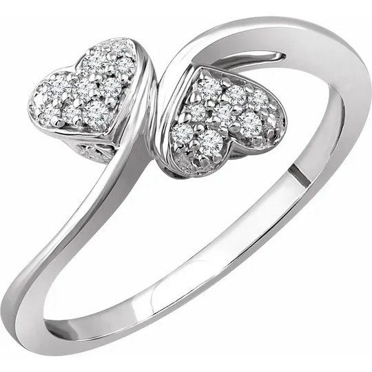 1K White 1/1 CTW Diamond Heart Promise Ring