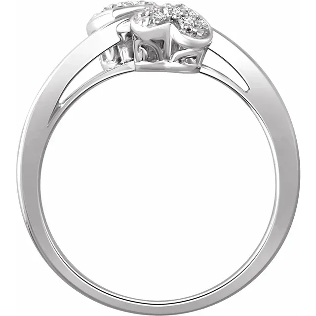 1K White 1/1 CTW Diamond Heart Promise Ring