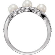 14K White Freshwater Cultured Pearl & 1/4 CTW Diamond Halo-Style Ring
